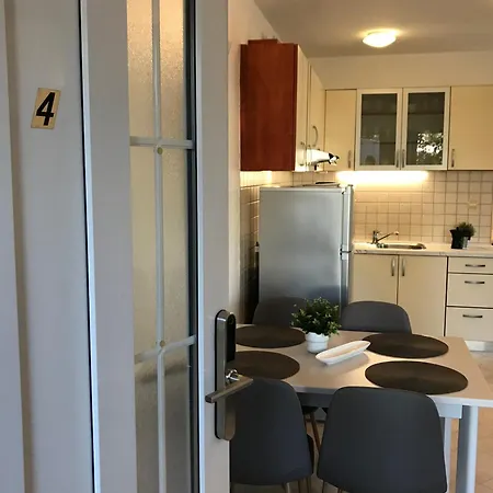 Apartmani Samec Novalja Exterior photo