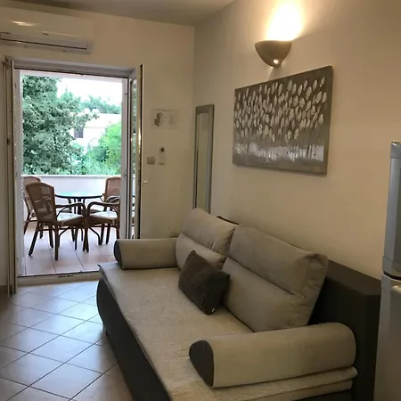 Apartmani Samec Novalja Exterior photo