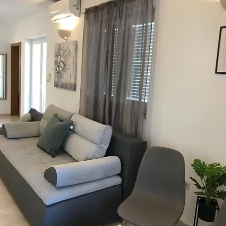 Apartmani Samec Novalja Exterior photo