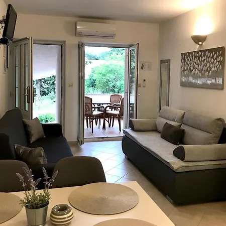 Apartmani Samec Novalja Exterior photo