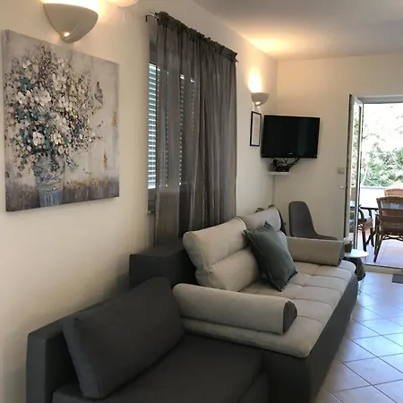 Apartmani Samec Novalja Exterior photo