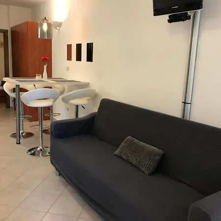 Apartmani Samec Novalja Exterior photo