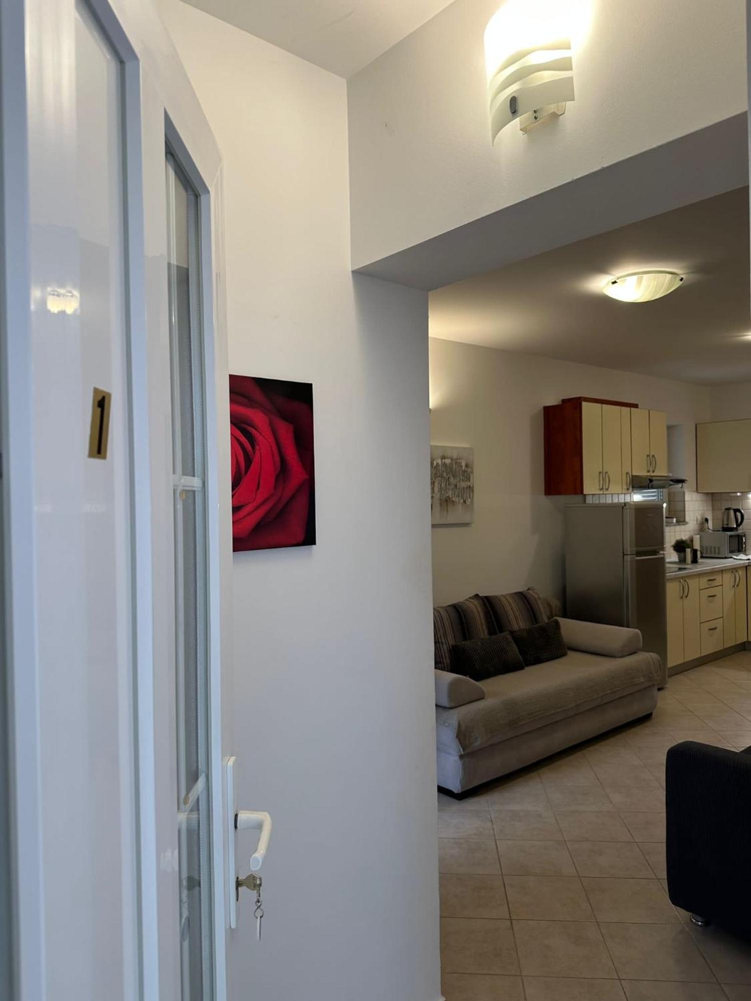 Samec Apartment Novalja