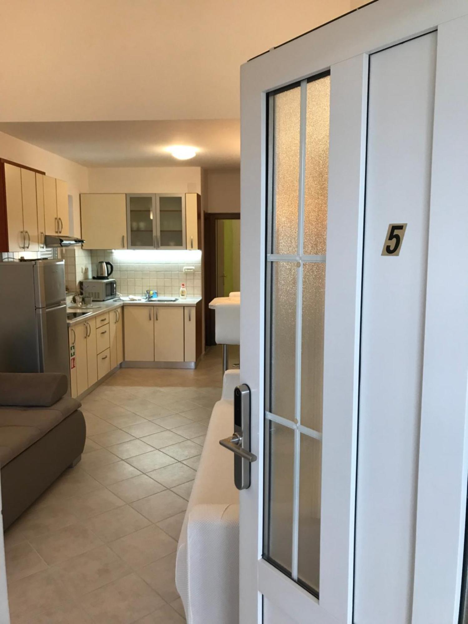 Samec Apartment Novalja