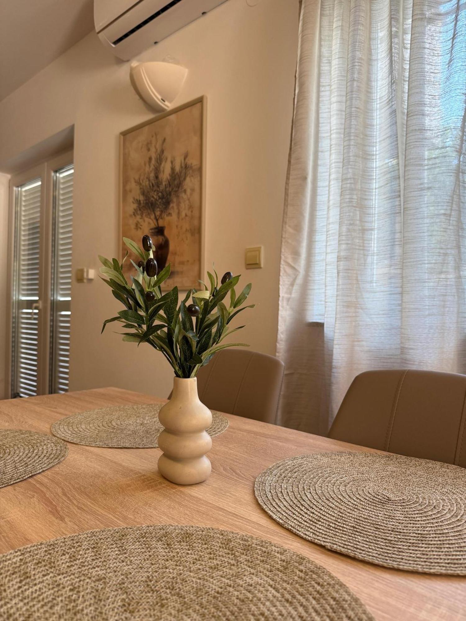 Samec Apartment Novalja